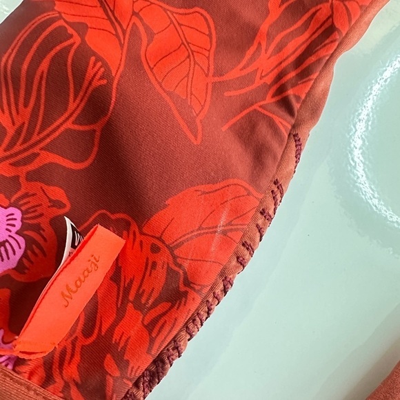 Maaji Sangria The Beverly Reversible Bikini Top in Viva La Vida in Medium - Picture 15 of 15